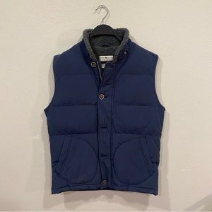 •LUCKY BRAND• puffer vest